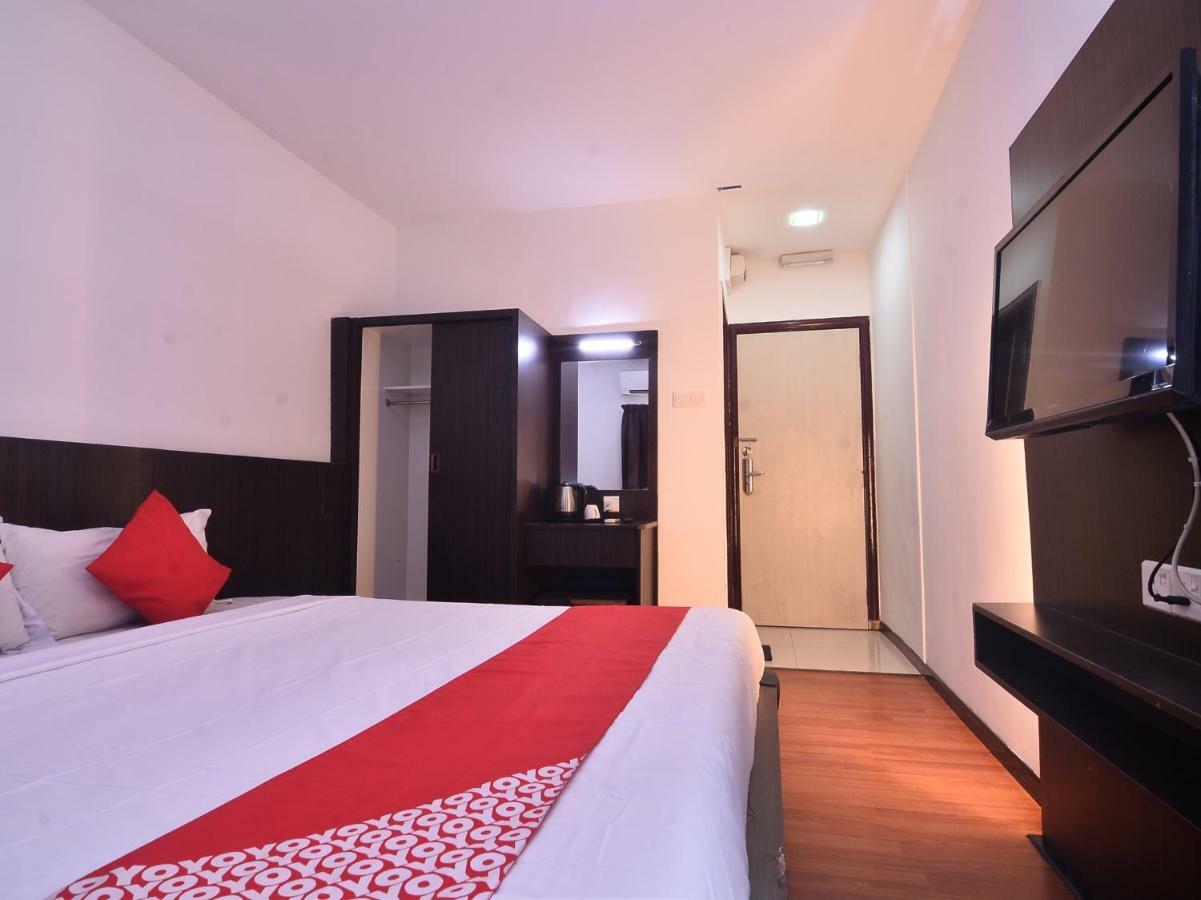 טאוואו Oyo 43960 Laksamana Executive & Boutique Hotel מראה חיצוני תמונה