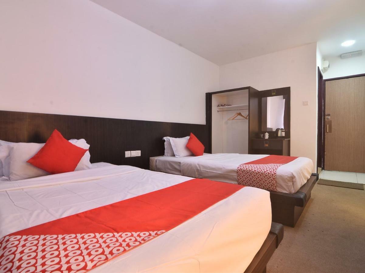 טאוואו Oyo 43960 Laksamana Executive & Boutique Hotel מראה חיצוני תמונה