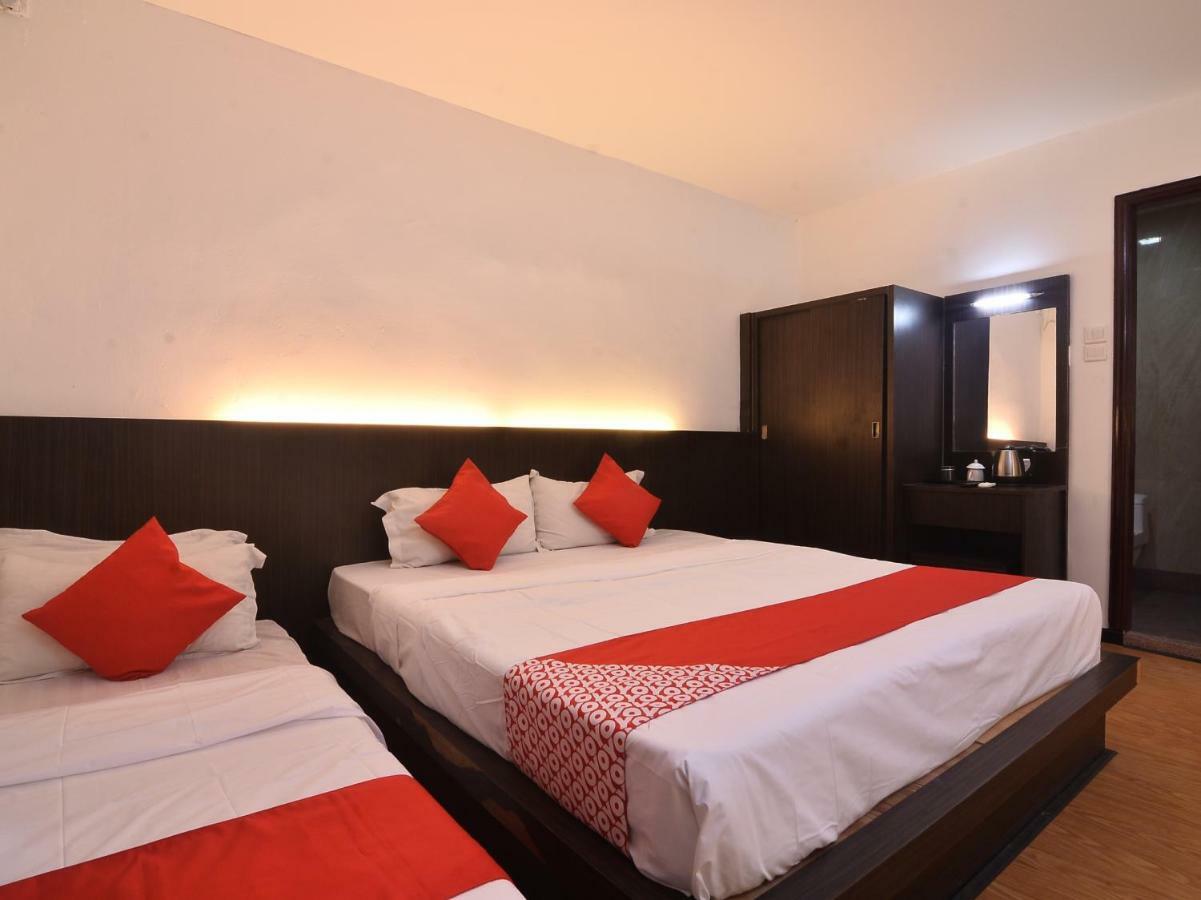 טאוואו Oyo 43960 Laksamana Executive & Boutique Hotel מראה חיצוני תמונה