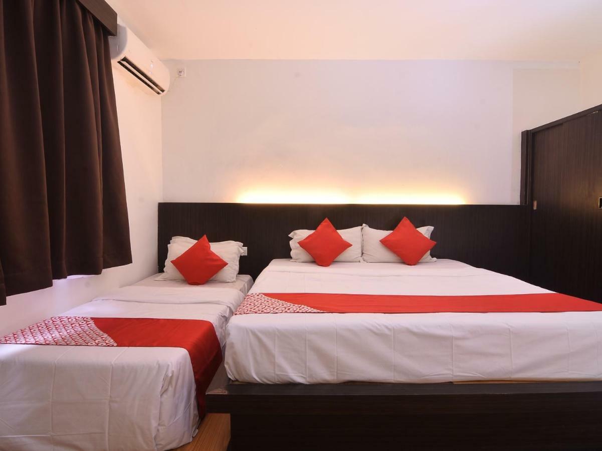 טאוואו Oyo 43960 Laksamana Executive & Boutique Hotel מראה חיצוני תמונה