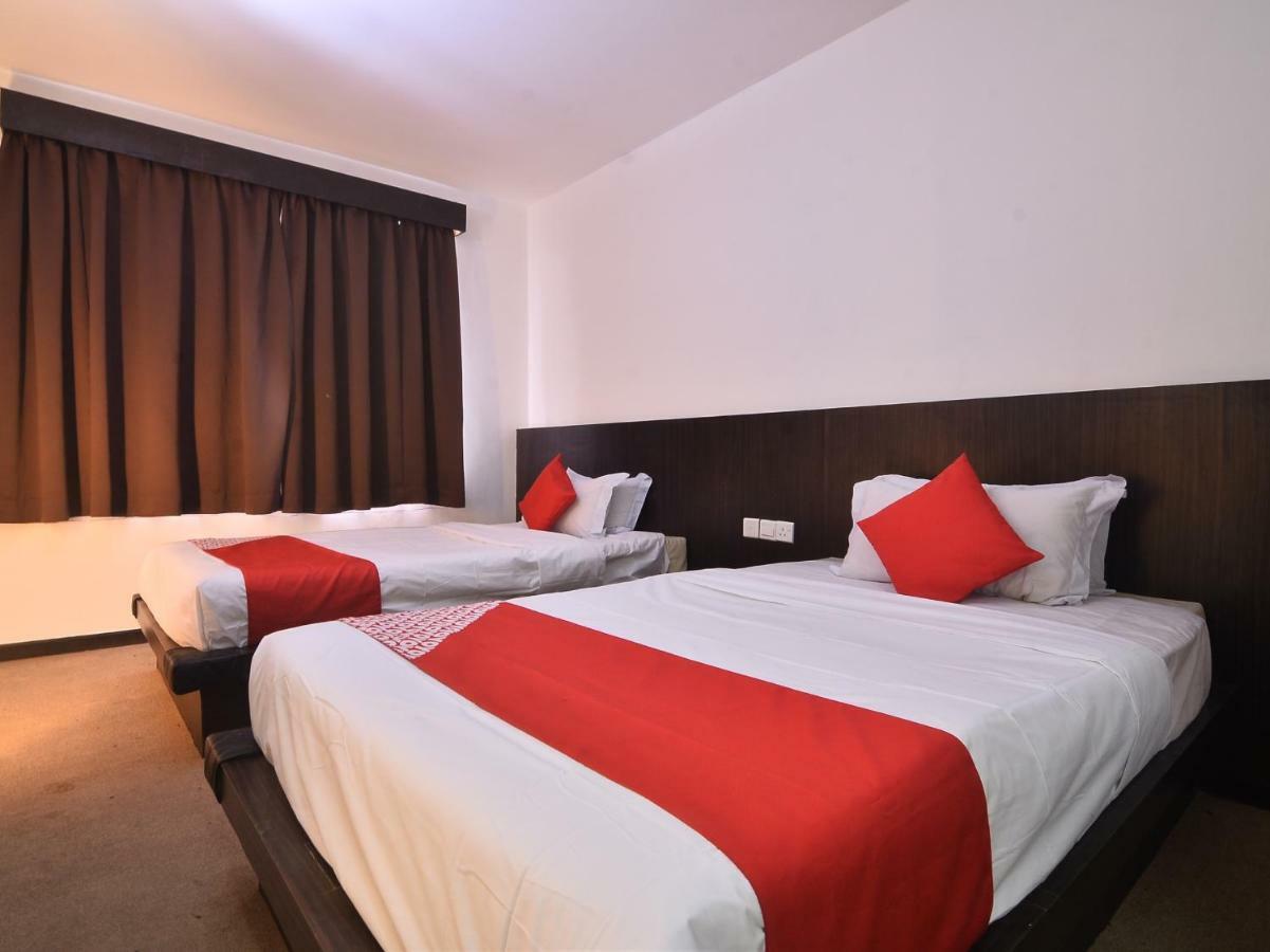טאוואו Oyo 43960 Laksamana Executive & Boutique Hotel מראה חיצוני תמונה